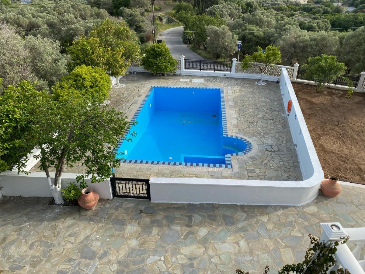 Villa Karras Питагорион Экстерьер фото