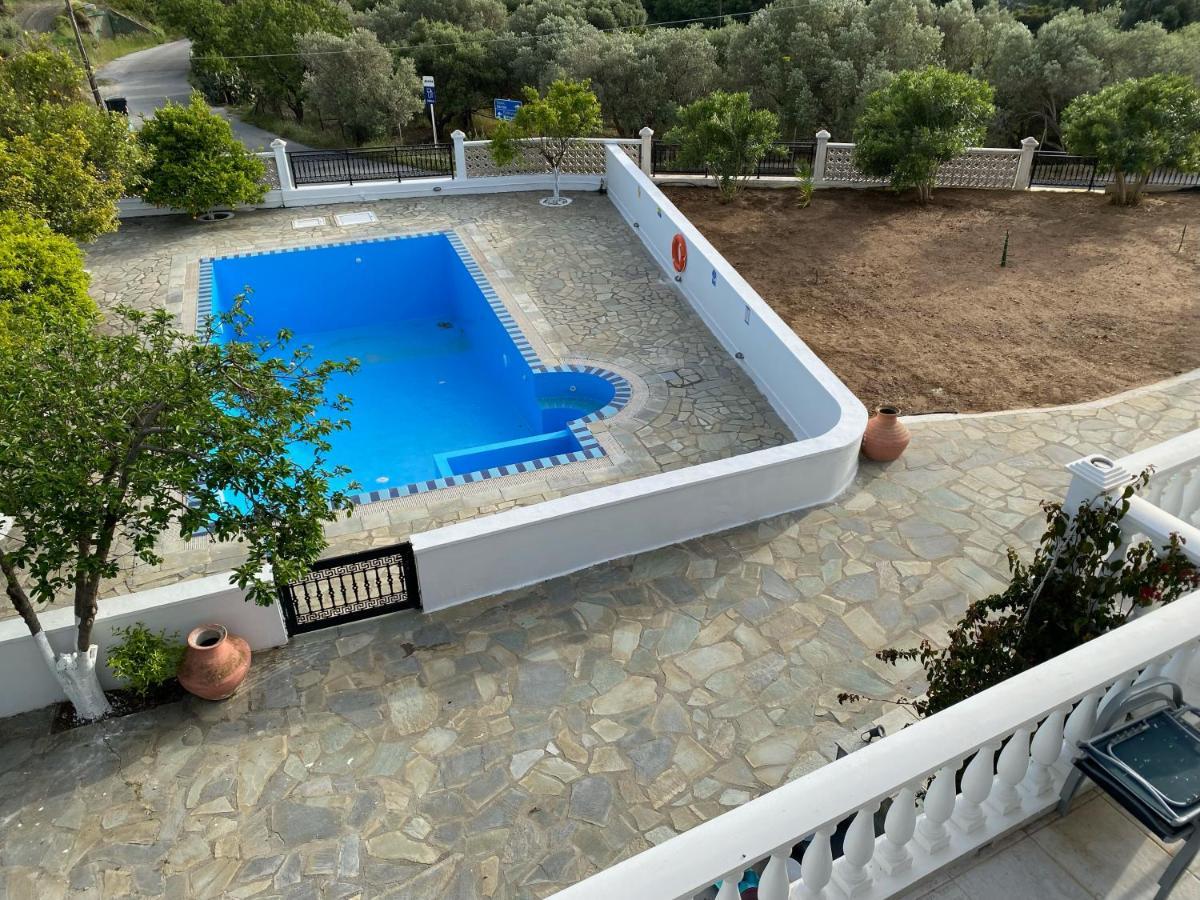 Villa Karras Питагорион Экстерьер фото