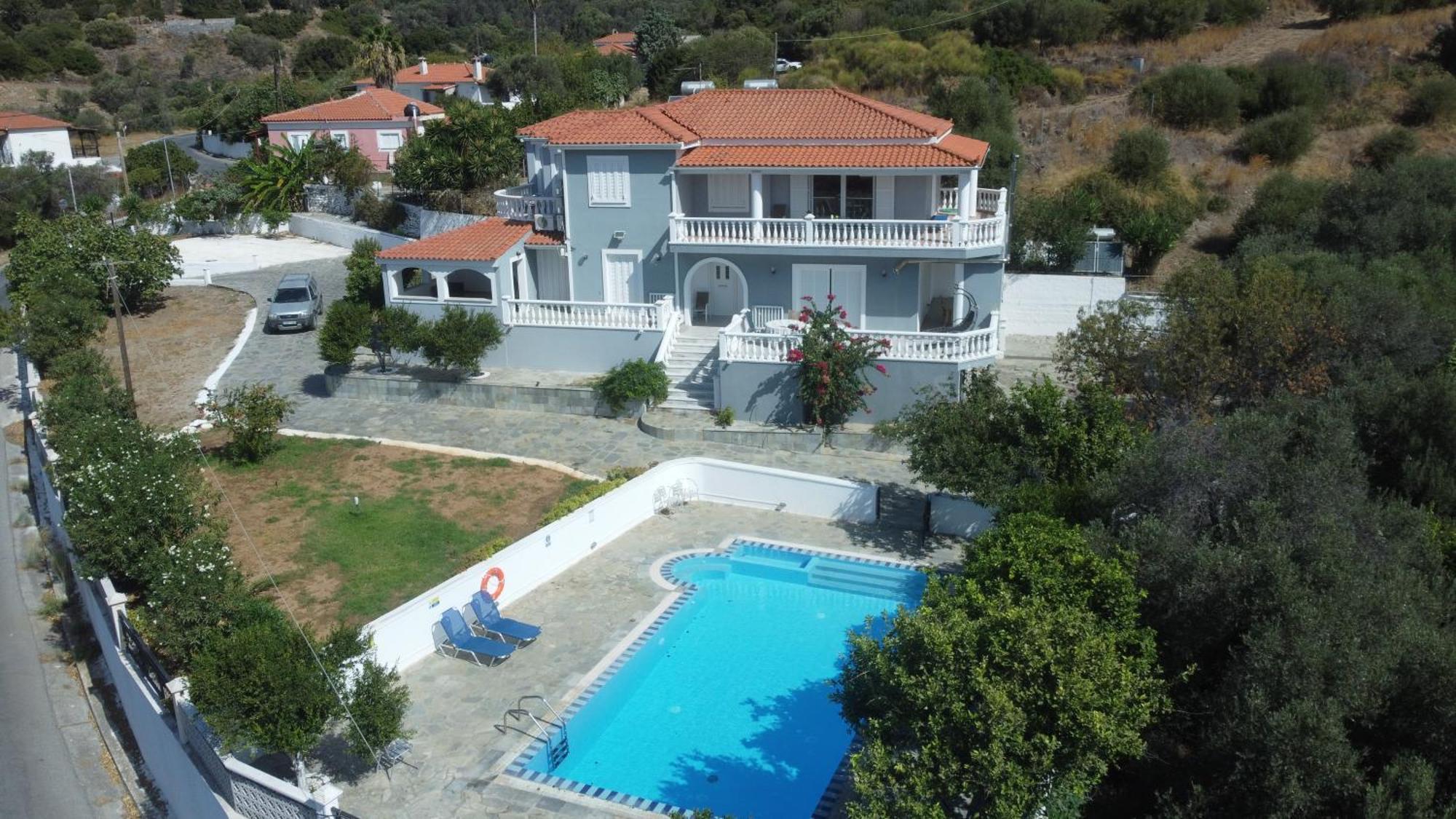 Villa Karras Питагорион Экстерьер фото