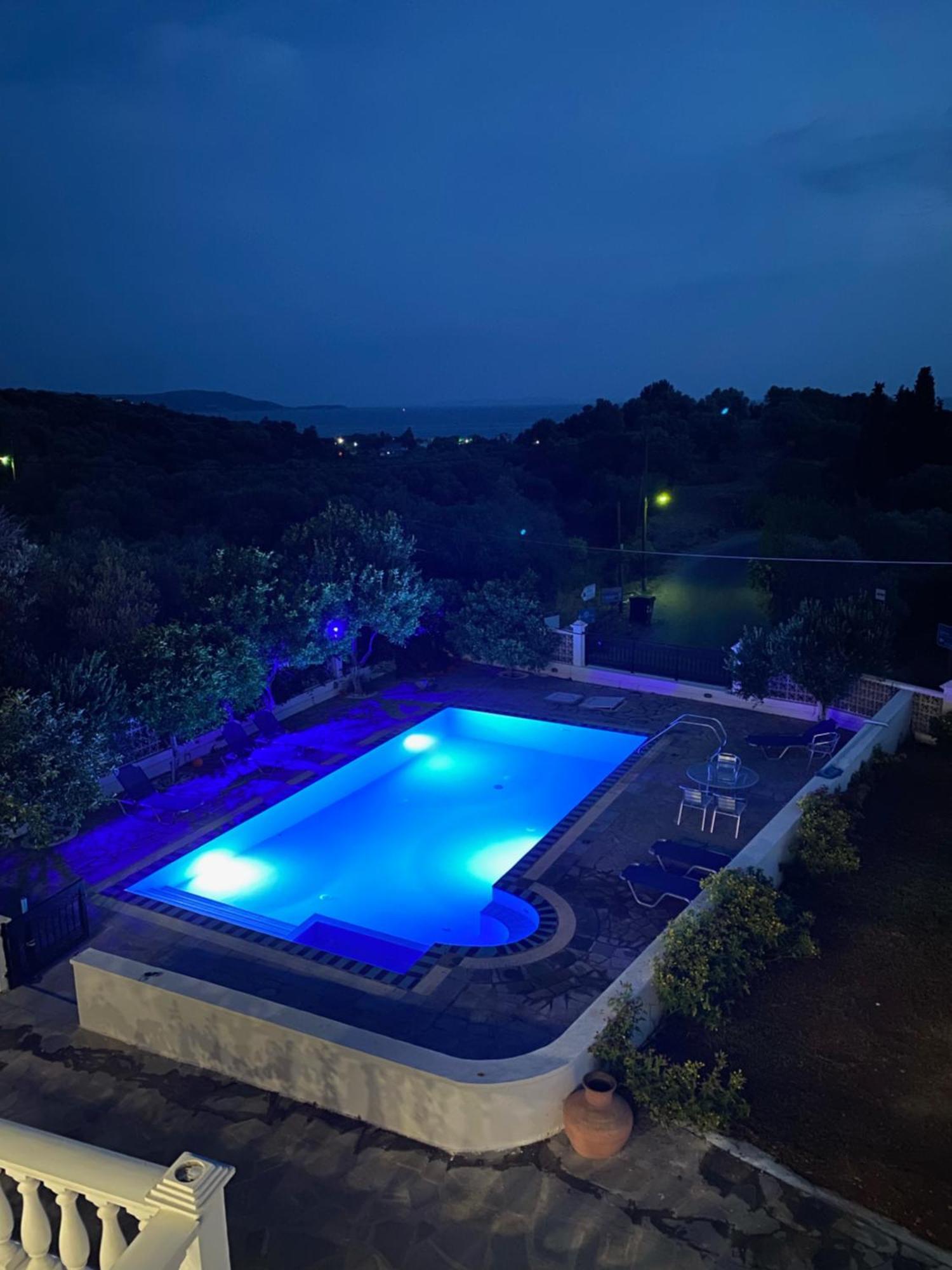 Villa Karras Питагорион Экстерьер фото