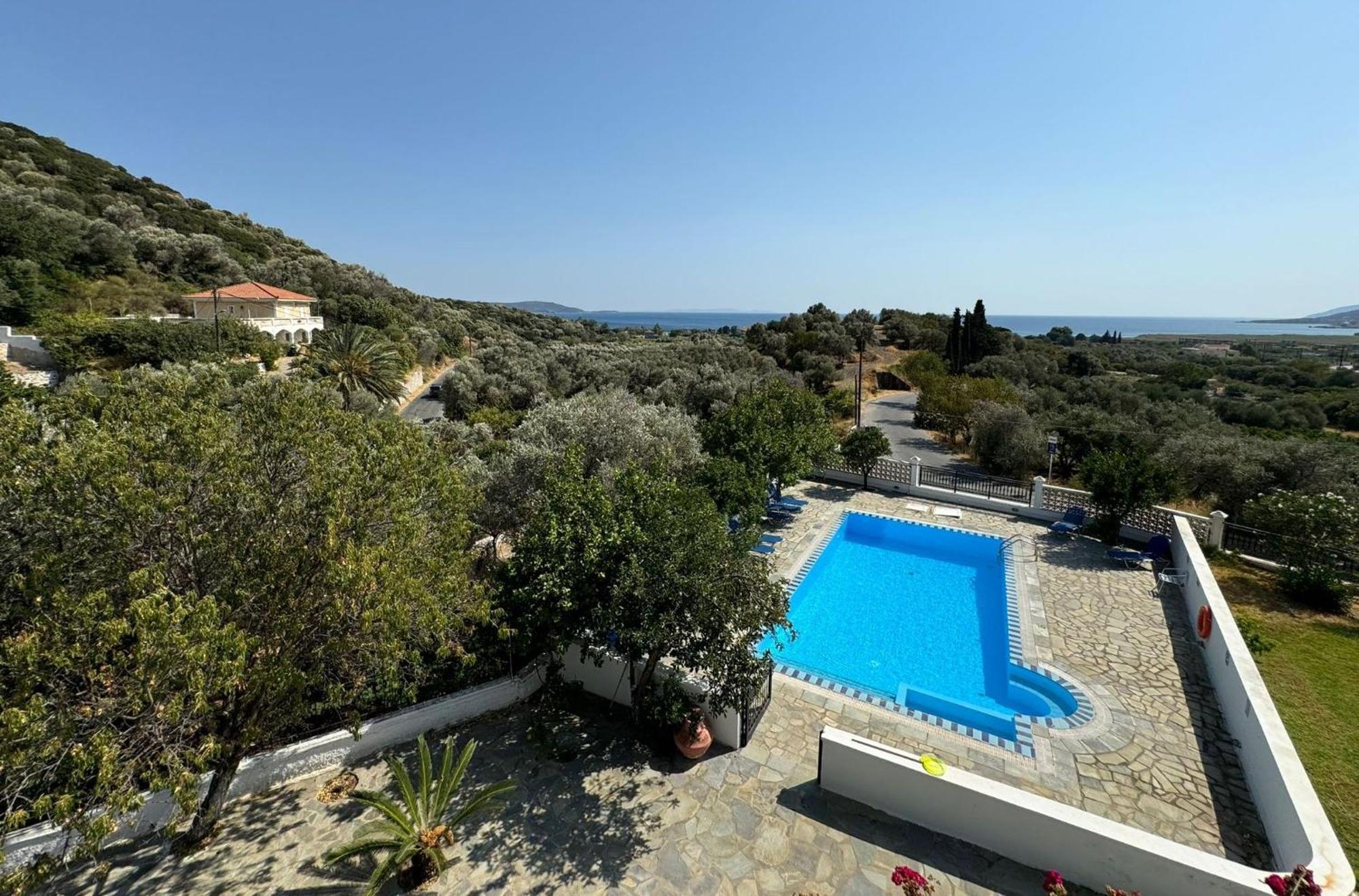 Villa Karras Питагорион Экстерьер фото