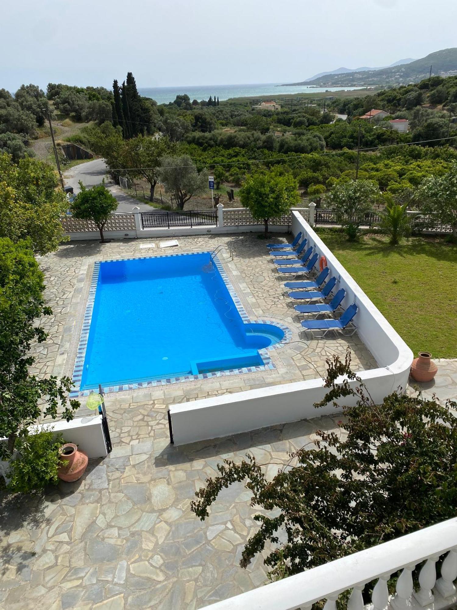 Villa Karras Питагорион Экстерьер фото